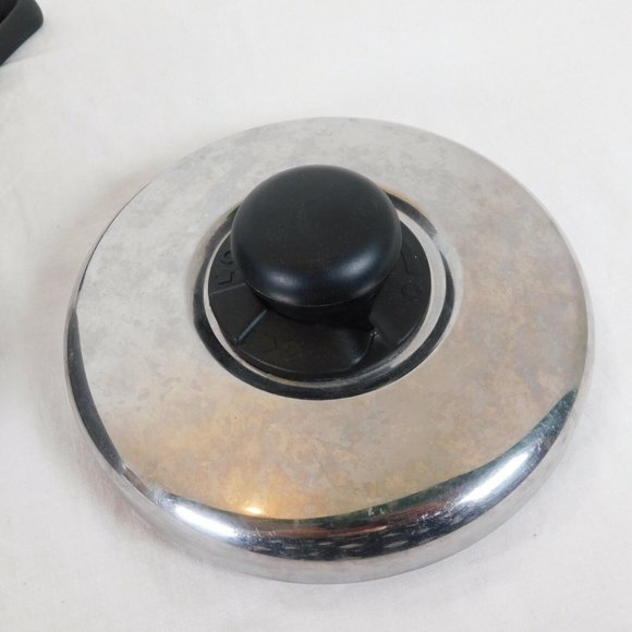 Vintage WearEver 2 quart Saucepan with Steam Release Lid 7 3/8 in diam 3 in tall - Picture 8 of 9